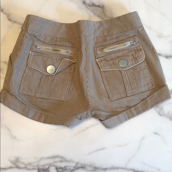 Kensie Shorts, Size 3 - Picture 5 of 6